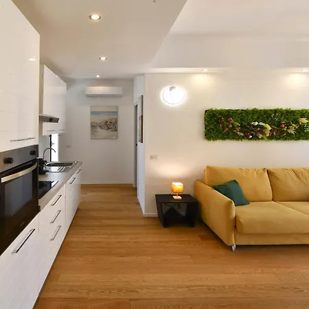 Appartement Duomo 10 Min- Attico Con Doppio Terrazzo *